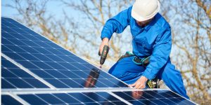 Installation Maintenance Panneaux Solaires Photovoltaïques à Tourreilles